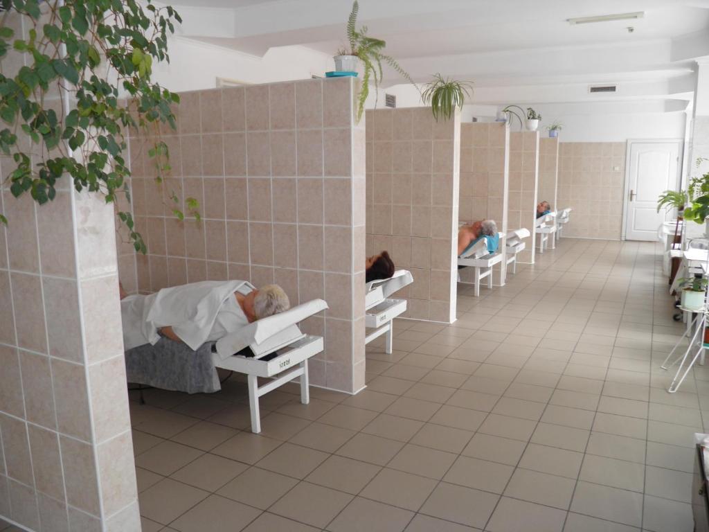 Отель Sanatoriy Almaz Трускавец Экстерьер фото